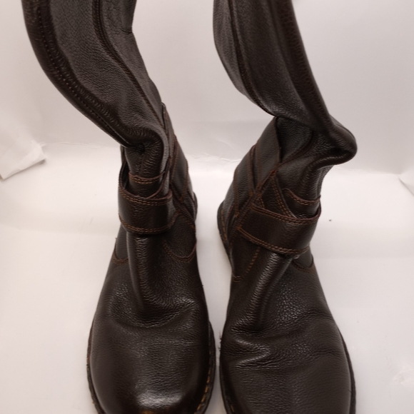 BOC Brown Leather Cayden Boots - Picture 10 of 16